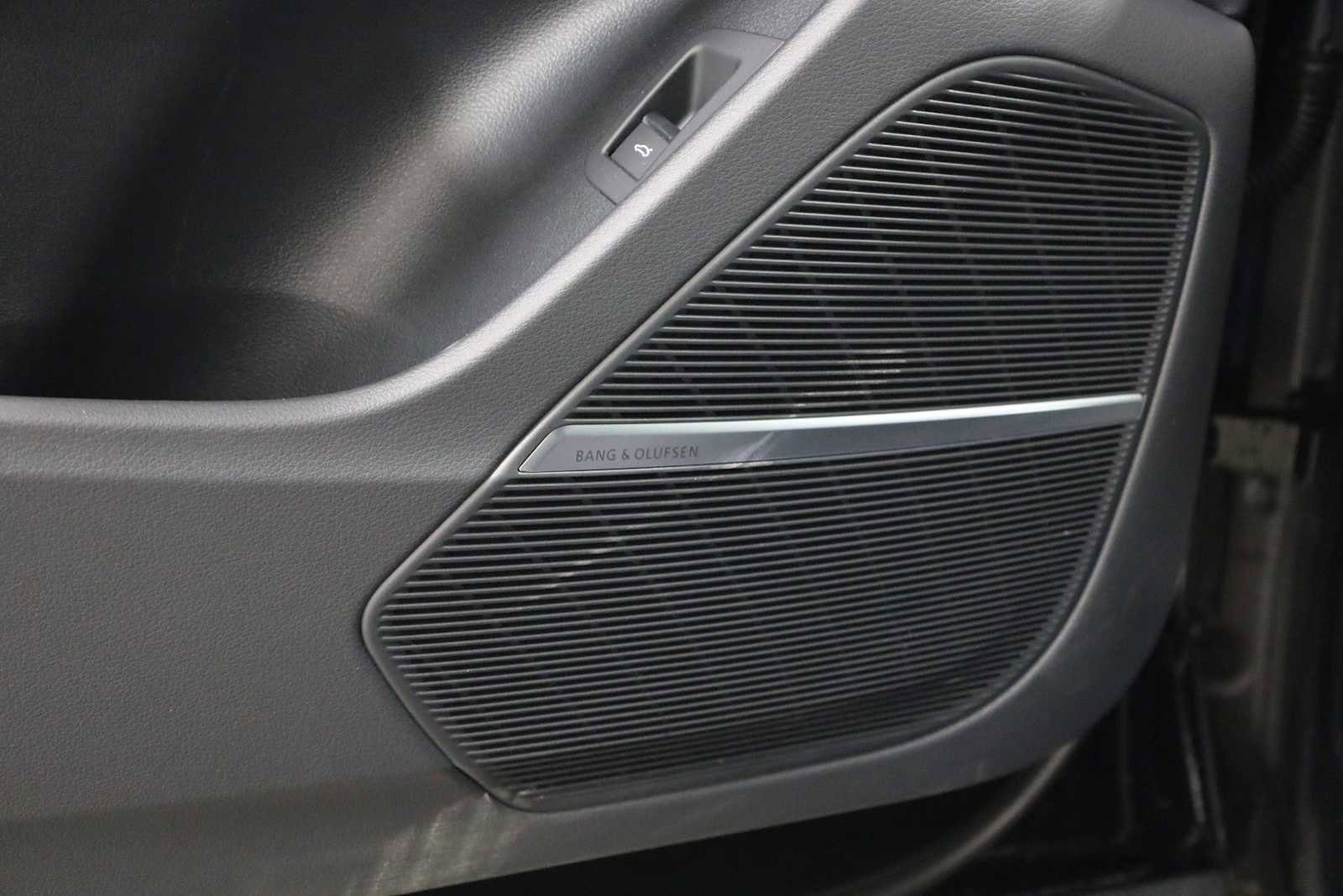 New 2026 Audi Q8 Premium Plus image 17