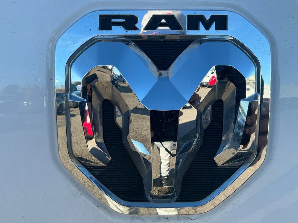 Used 2024 RAM 1500 Laramie image 22