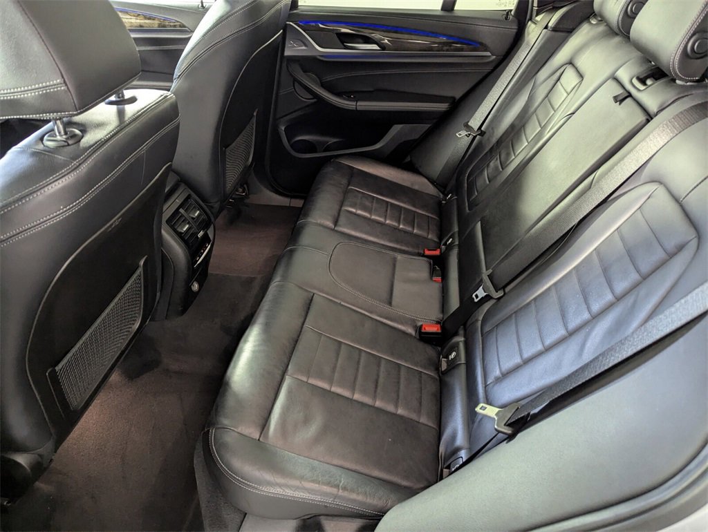 Used 2018 BMW X3 M40i image 15