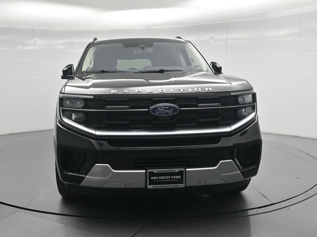 Certified 2025 Ford Expedition Max Platinum image 56