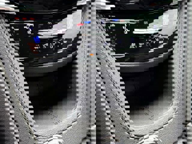 New 2025 Cadillac XT6 Sport w/ Technology Package image 34