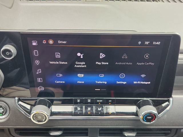 Used 2023 Chevrolet Colorado Trail Boss w/ Technology Package AWD/4WD image 18