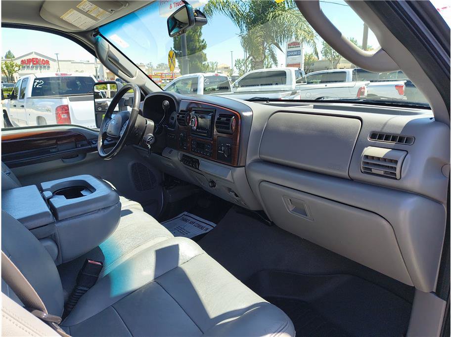 Used 2006 Ford F250 XL AWD/4WD image 13