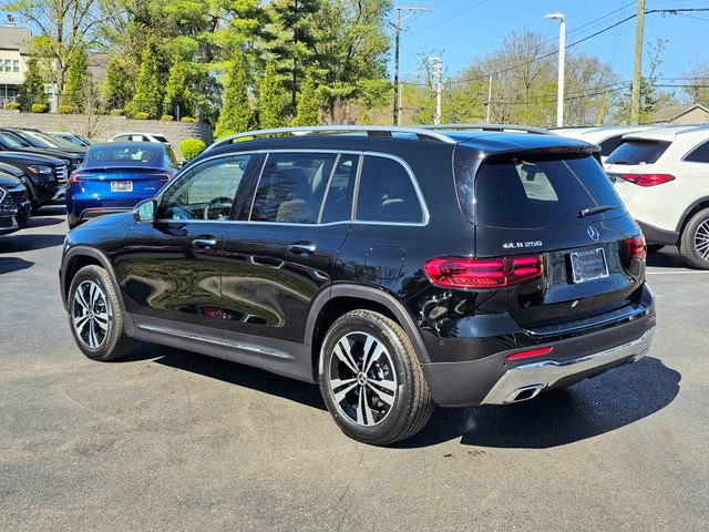 New 2026 Mercedes-Benz GLB 250 4MATIC image 11