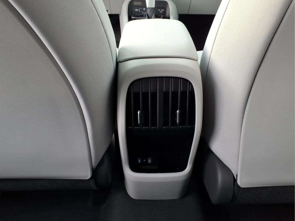 New 2026 Hyundai Kona SEL Sport FWD image 13