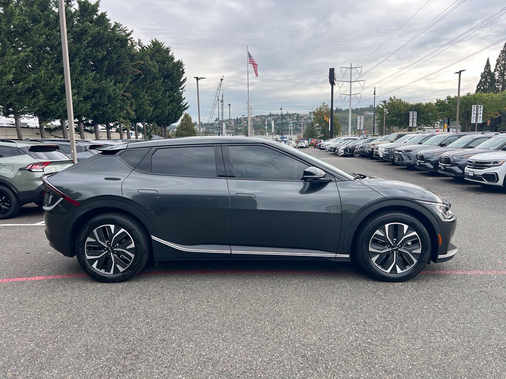 Certified 2024 Kia EV6 Light RWD image 8