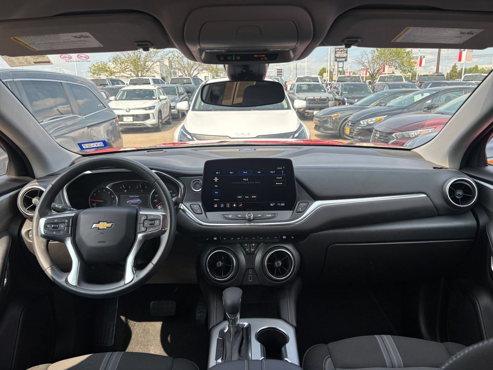 Used 2026 Chevrolet Blazer LT FWD image 33