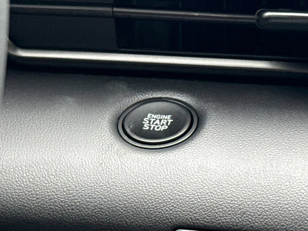 New 2026 Hyundai Elantra SEL Sport Premium FWD image 26