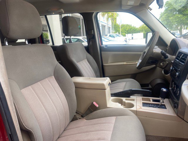 Used 2010 Jeep Liberty Sport w/ Popular Equipment Group image 13