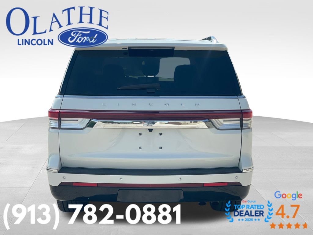 Certified 2024 Lincoln Navigator L Reserve AWD/4WD image 4