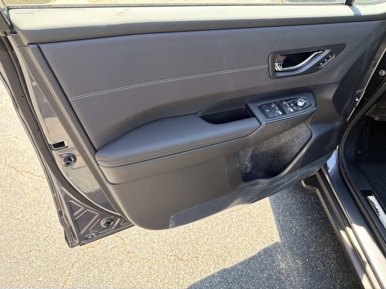 New 2026 Subaru Outback Touring XT AWD/4WD image 10