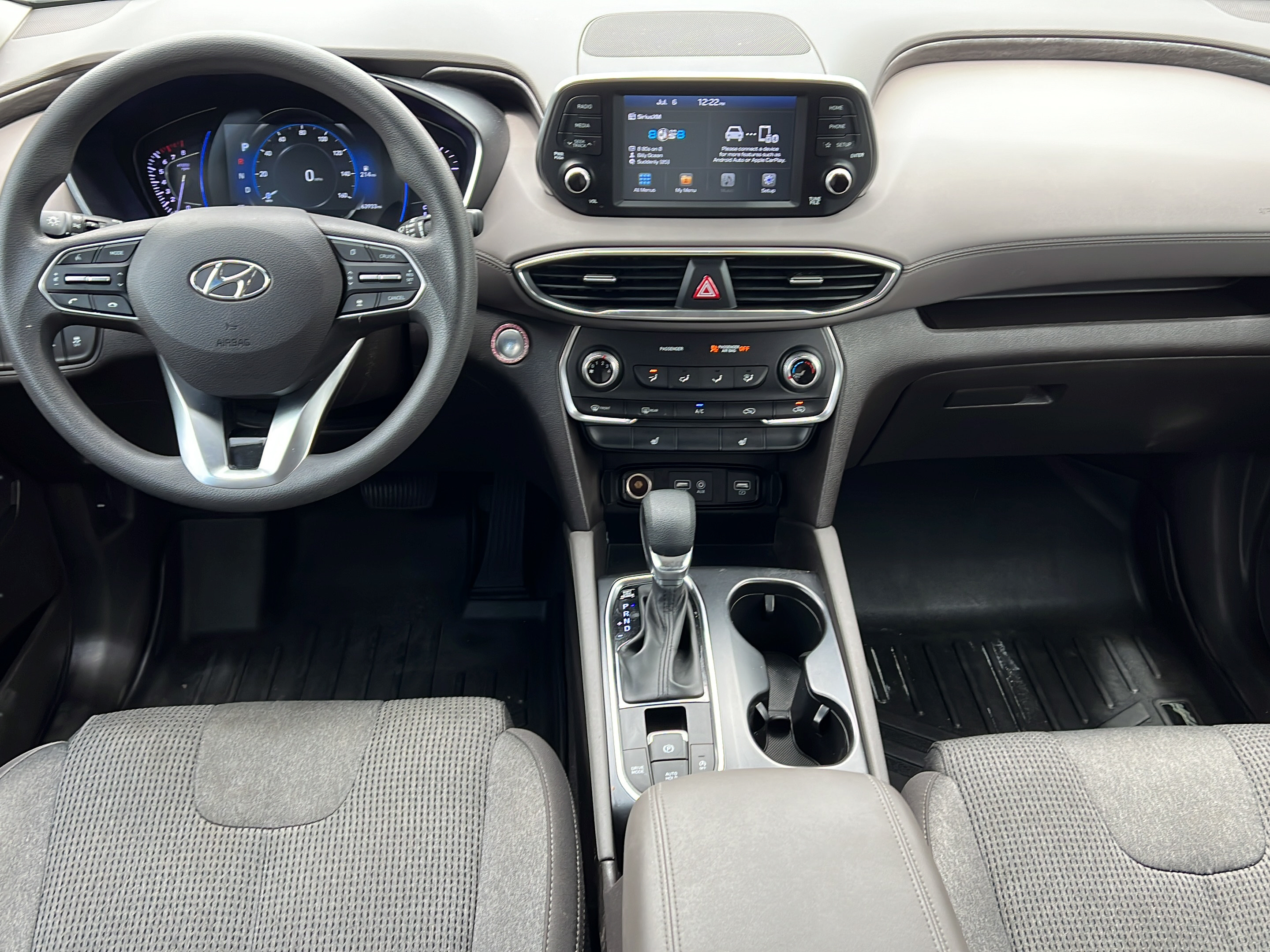 Used 2019 Hyundai Santa Fe SEL FWD image 11