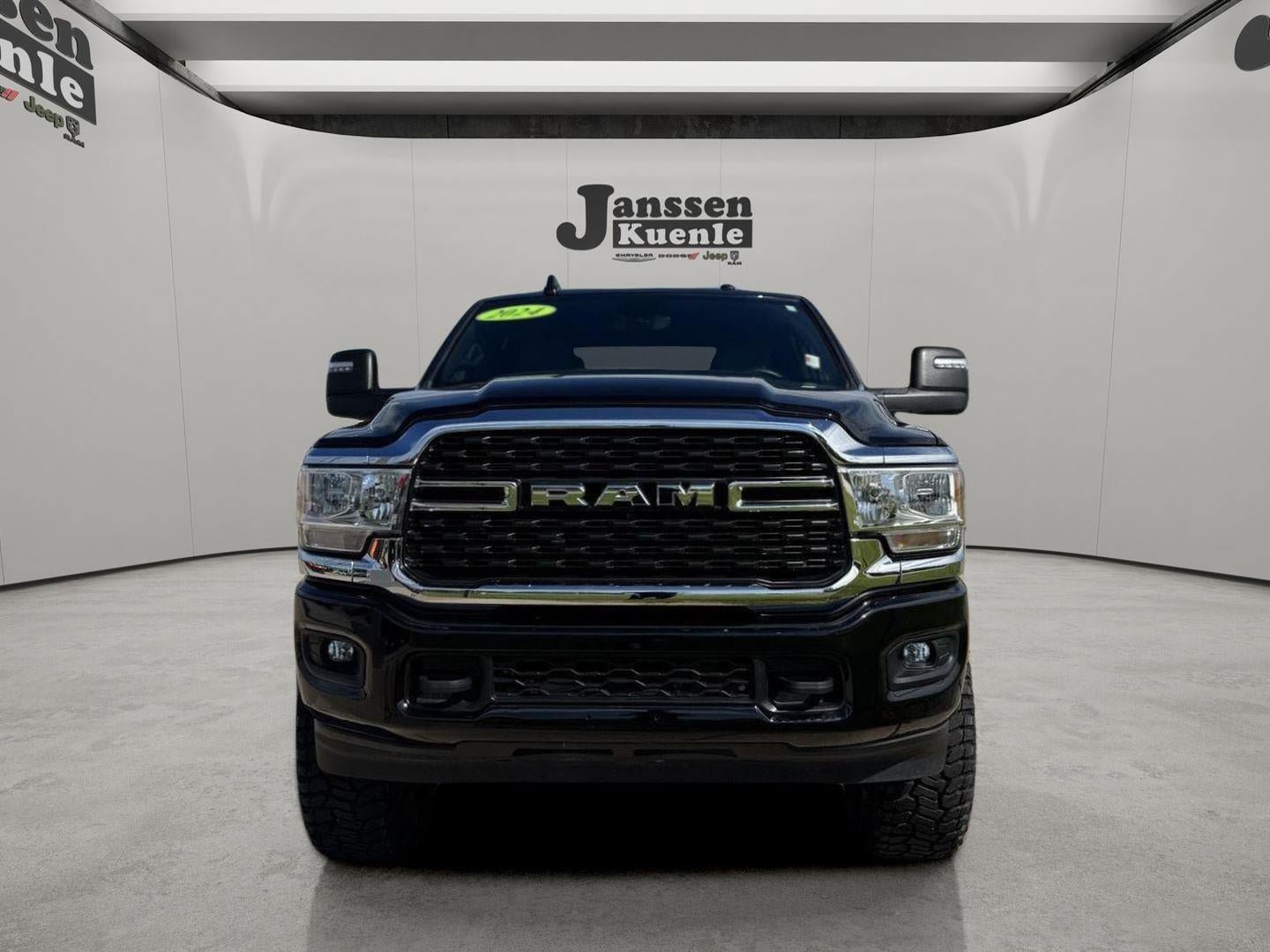 Used 2024 RAM 2500 Big Horn w/ Bed Utility Group AWD/4WD image 4