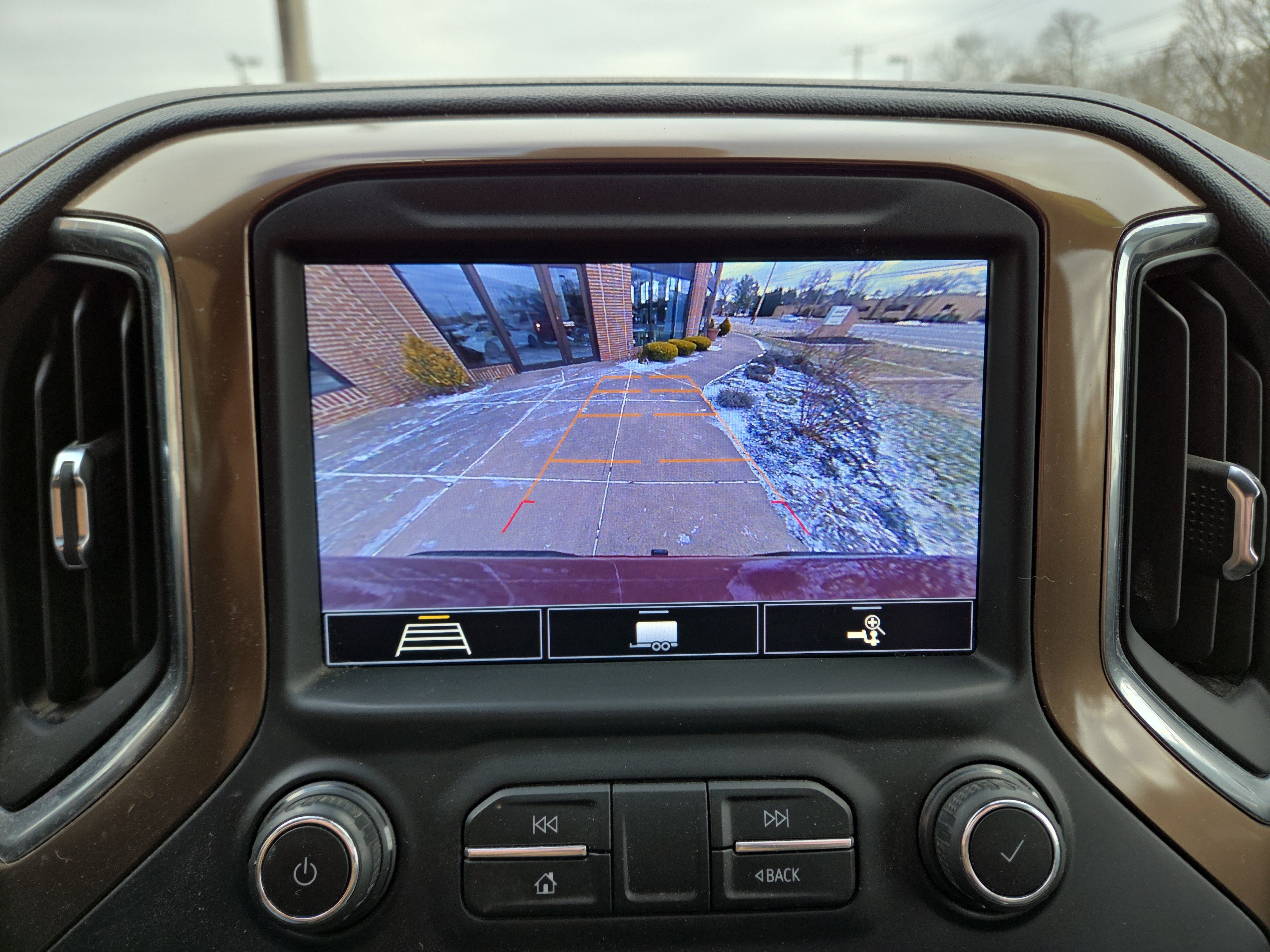 Used 2020 Chevrolet Silverado 1500 High Country w/ Safety Package II image 26