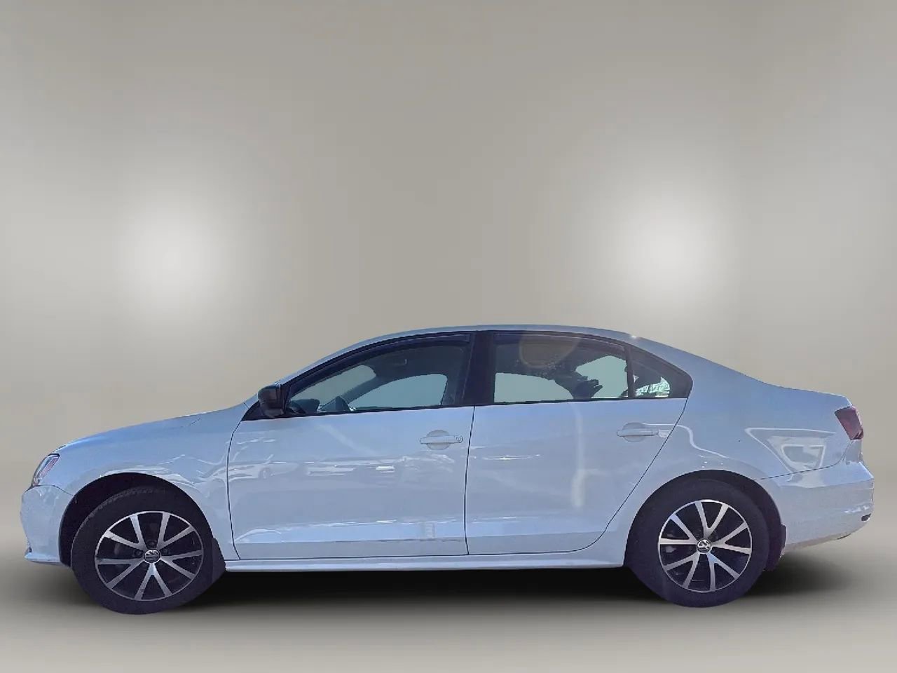 Used 2016 Volkswagen Jetta SE image 4