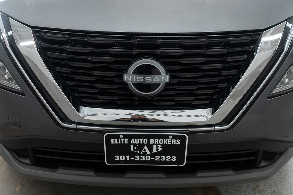 Used 2023 Nissan Rogue SV w/ SV Premium B Package AWD/4WD image 39