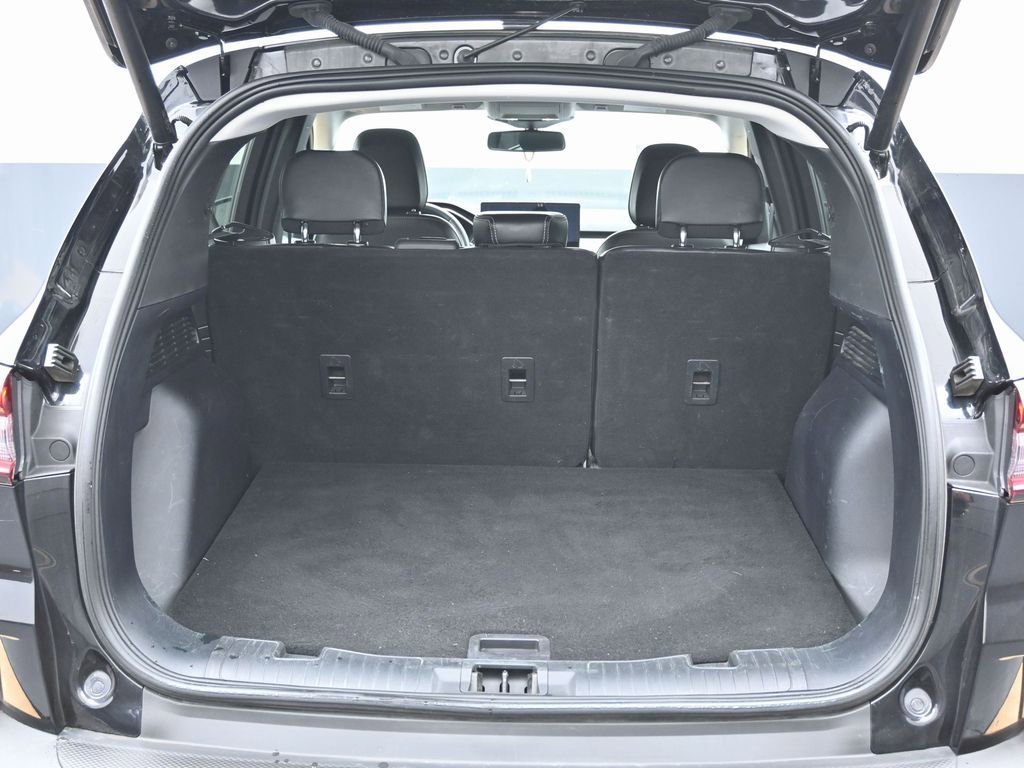 Used 2025 Ford Escape Platinum AWD/4WD image 15