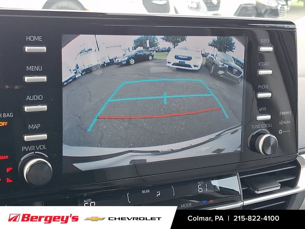Used 2023 Toyota Sienna XLE AWD/4WD image 22