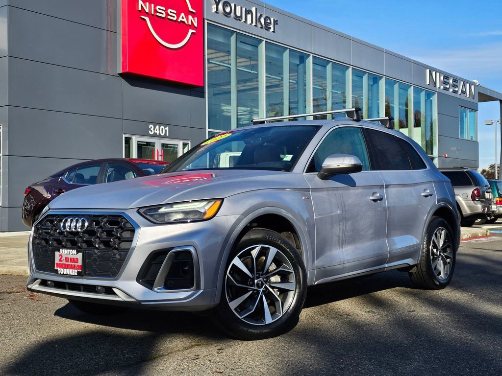 Used 2022 Audi Q5 2.0T Premium w/ Convenience Package AWD/4WD image 1