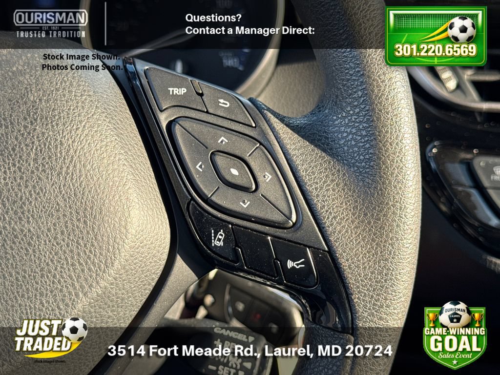 Used 2019 Toyota C-HR LE FWD image 22