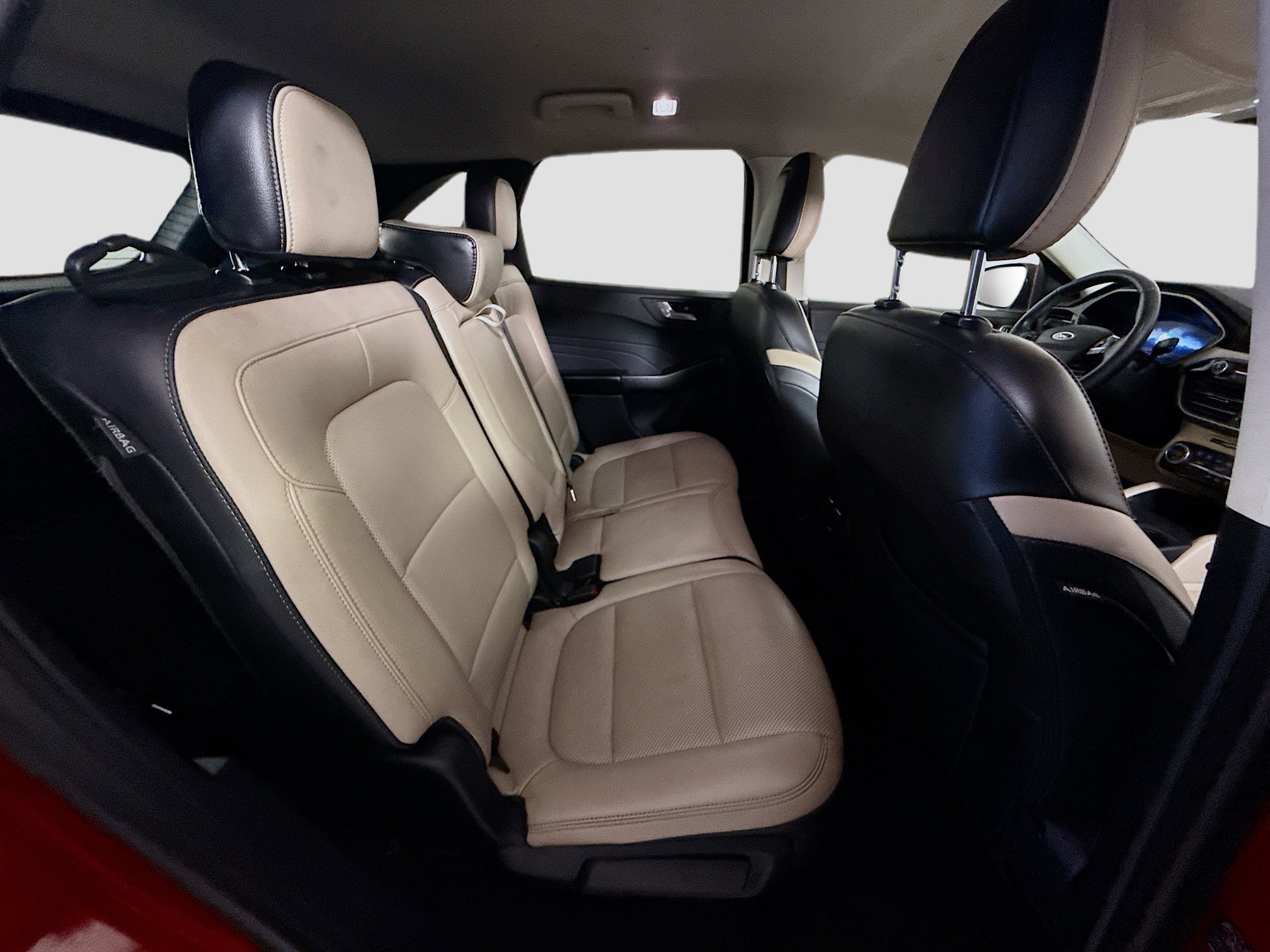 Used 2021 Ford Escape SEL w/ Technology Package image 27