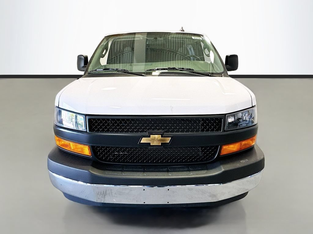 New 2025 Chevrolet Express 2500 Extended w/ Driver Convenience Package RWD image 4