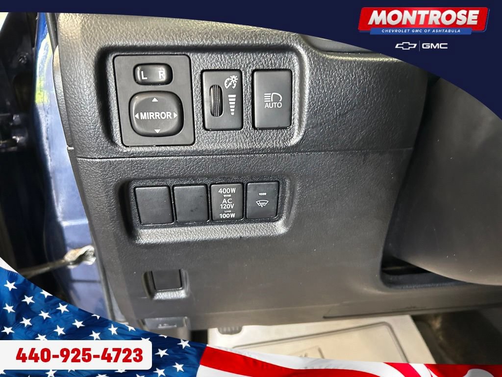 Used 2022 Toyota 4Runner SR5 Premium AWD/4WD image 13