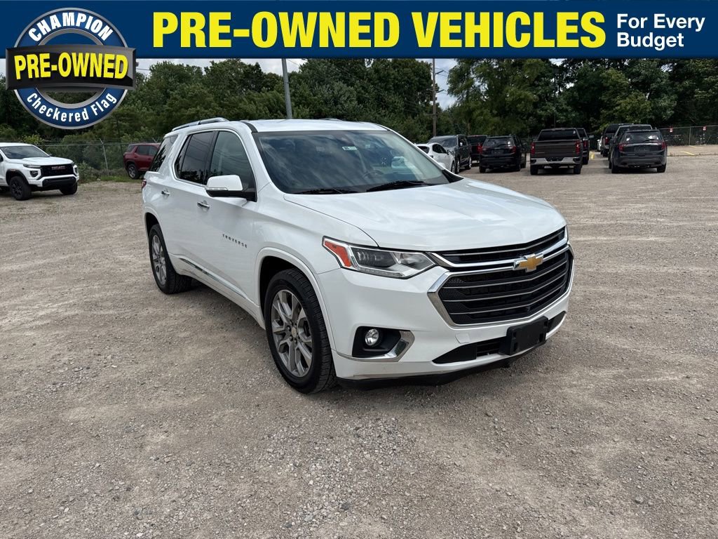 Used 2021 Chevrolet Traverse Premier w/ LPO, Cargo Package image 4