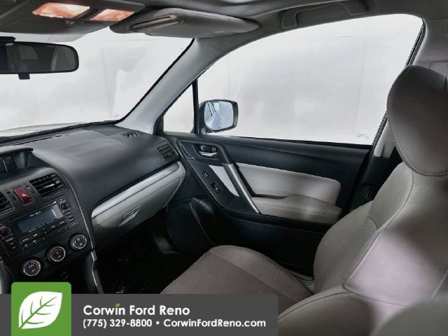 Used 2015 Subaru Forester 2.5i Limited AWD/4WD image 24