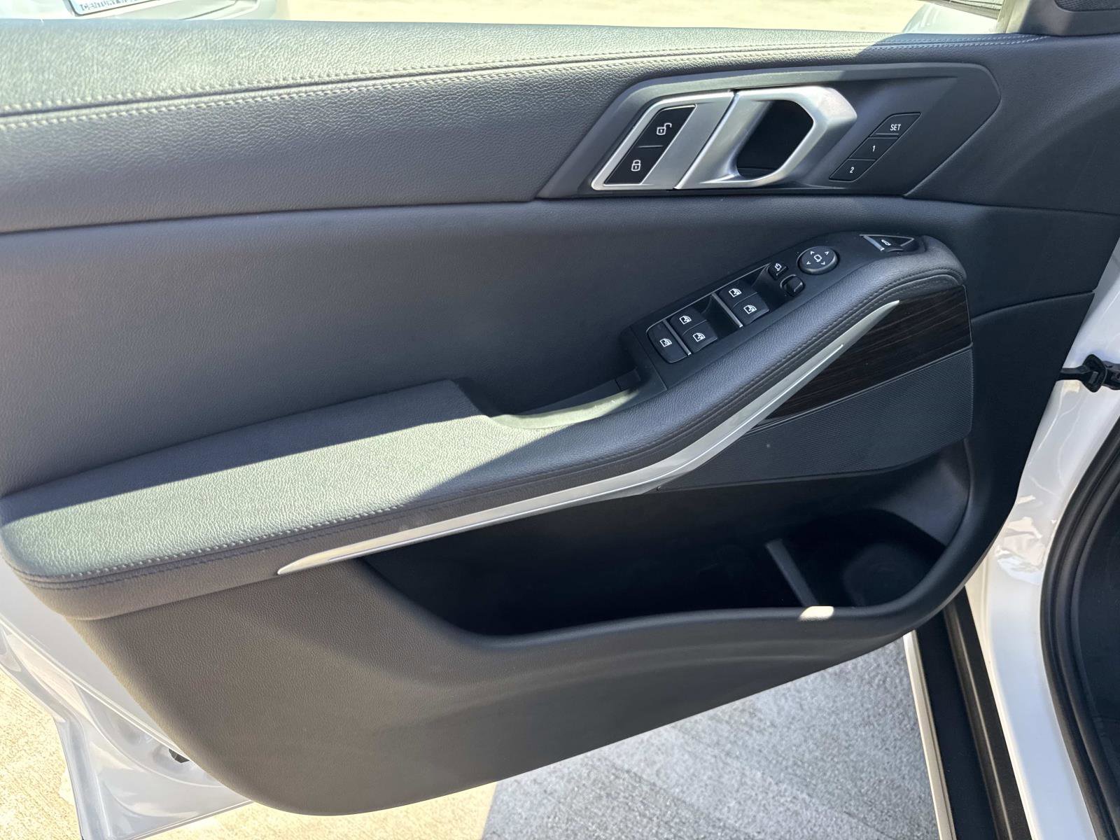 Used 2019 BMW X5 xDrive40i w/ Premium Package 2 image 14