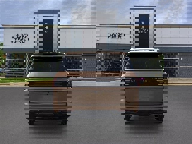 New 2026 Lincoln Navigator L Black Label AWD/4WD image 97