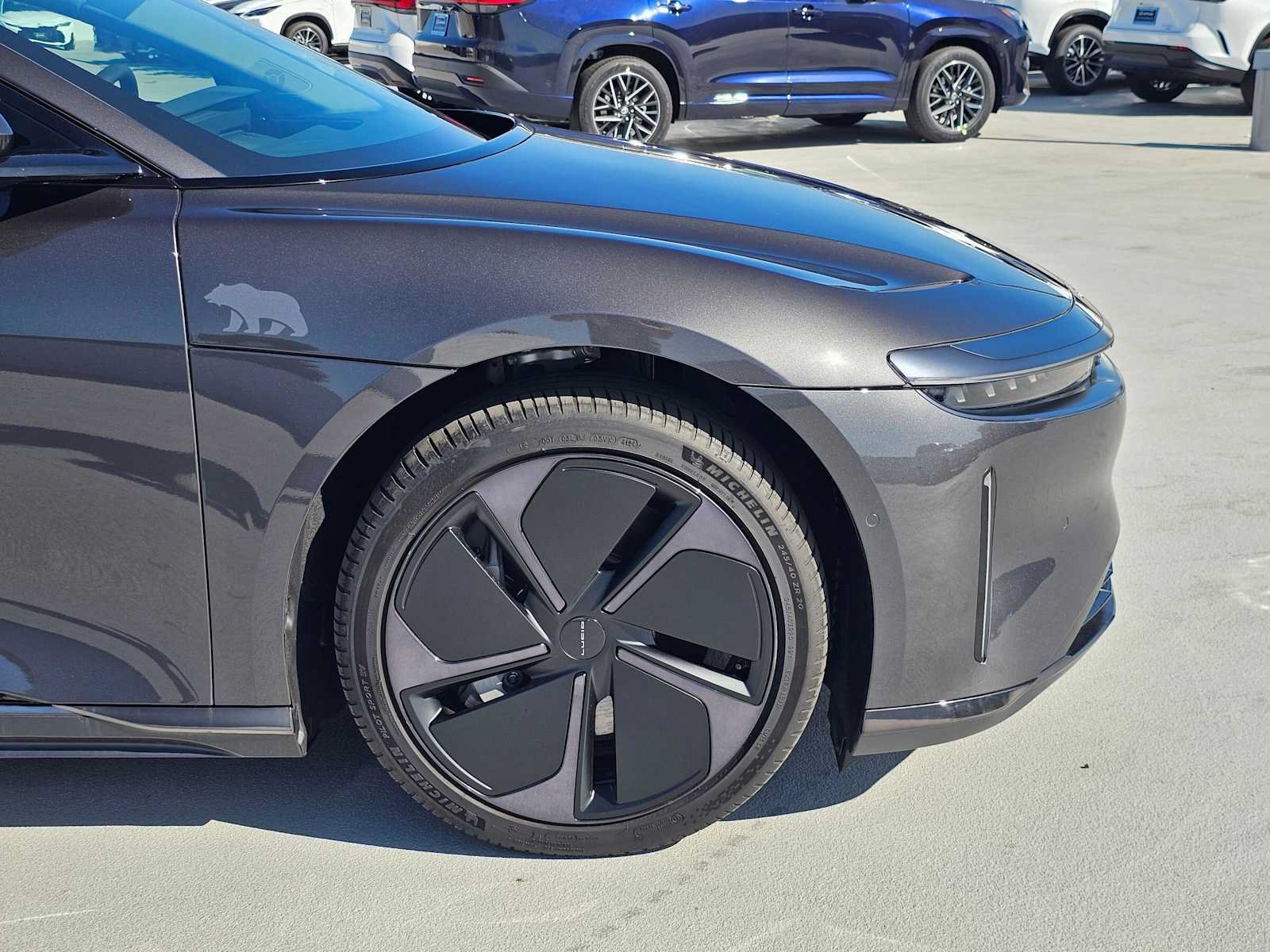Used 2025 Lucid Air Touring AWD/4WD image 9