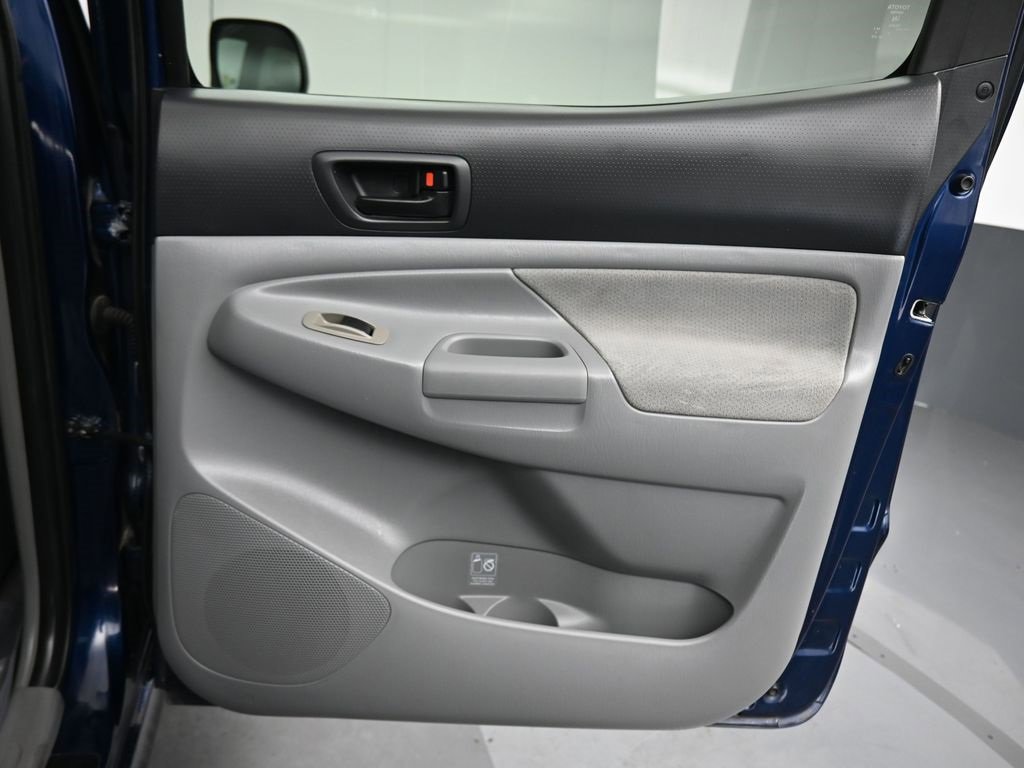 Used 2006 Toyota Tacoma 4x4 Double Cab w/ SR5 Pkg #2 image 32