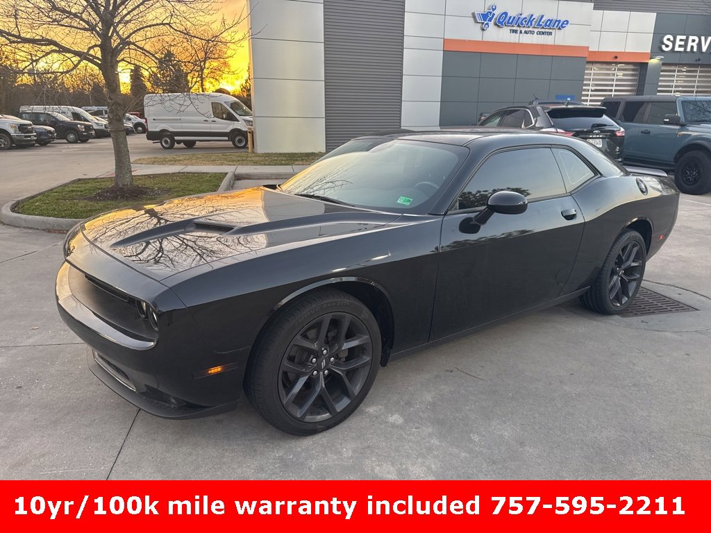 Used 2020 Dodge Challenger SXT w/ Blacktop Package image 3