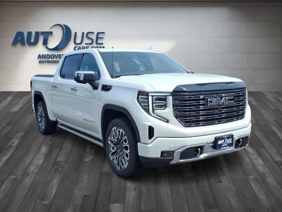 Used 2025 GMC Sierra 1500 Denali Ultimate AWD/4WD image 3