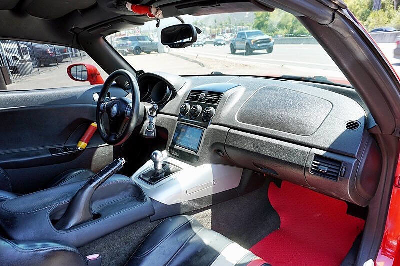 Used 2007 Saturn Sky w/ Premium Trim Pkg image 11