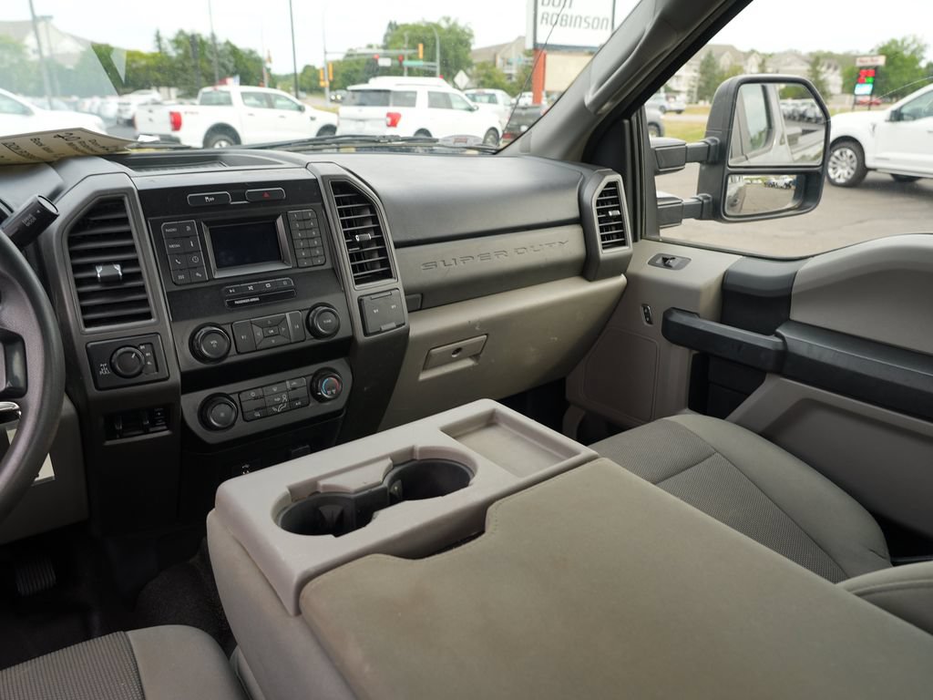 Used 2020 Ford F250 XL w/ Power Equipment Group AWD/4WD image 19