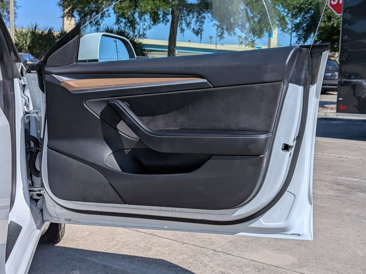 Used 2021 Tesla Model 3 Standard Range Plus RWD image 20