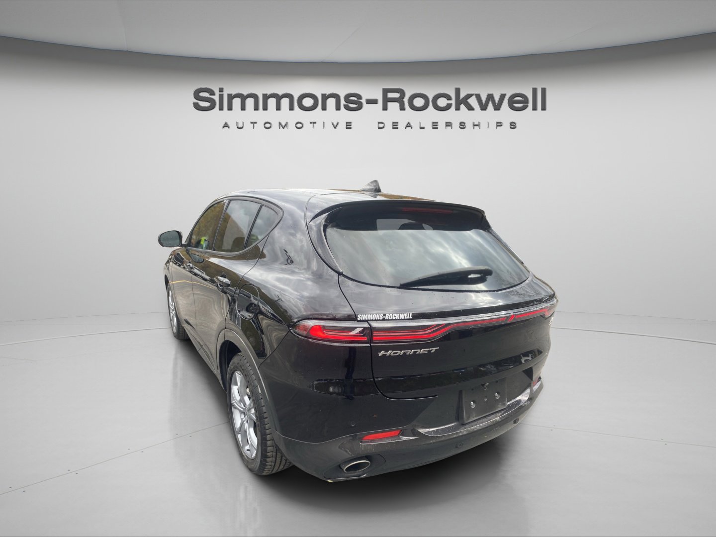 Used 2024 Dodge Hornet R/T image 7