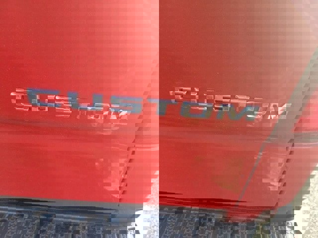 Used 2021 Chevrolet Silverado 1500 Custom image 6