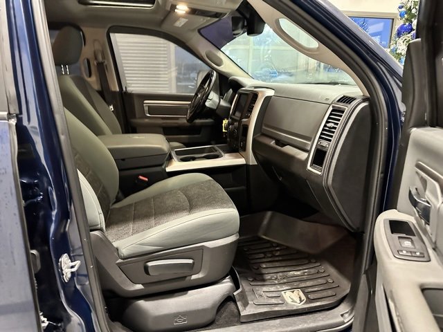 Used 2019 RAM 1500 Classic Warlock image 16