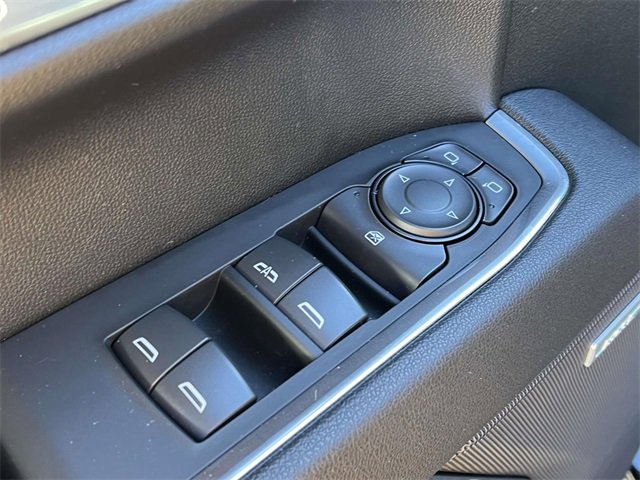 Used 2025 Chevrolet Silverado 1500 LT Trail Boss w/ Convenience Package II image 18