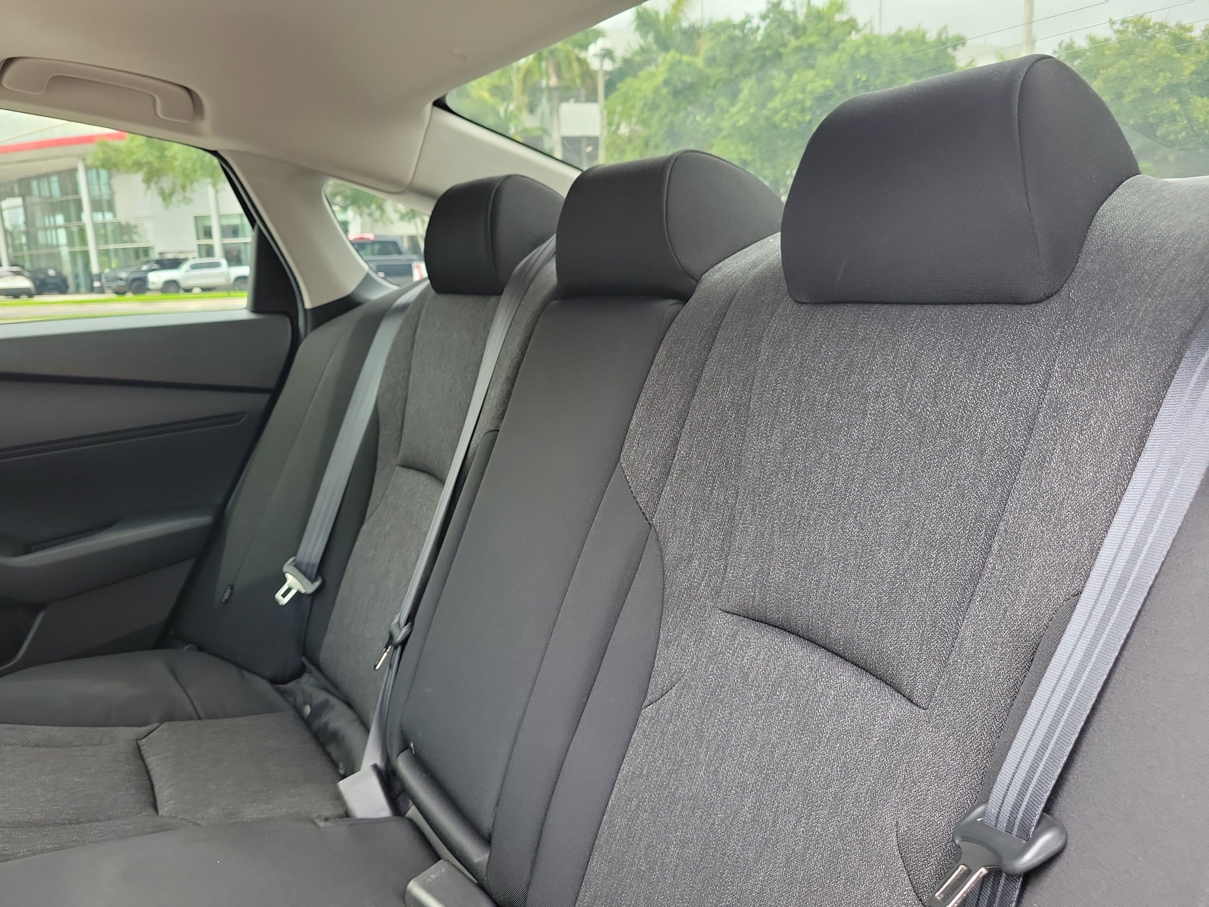 Used 2025 Honda Accord SE image 11