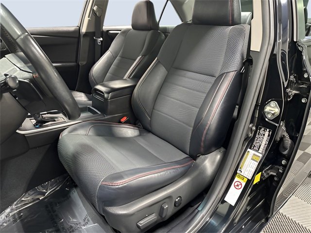 Used 2017 Toyota Camry SE image 28