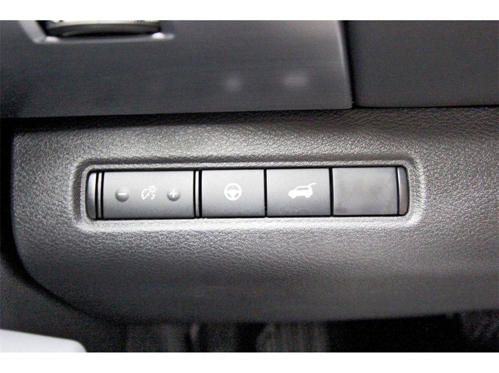 Used 2025 Nissan Pathfinder Rock Creek image 17
