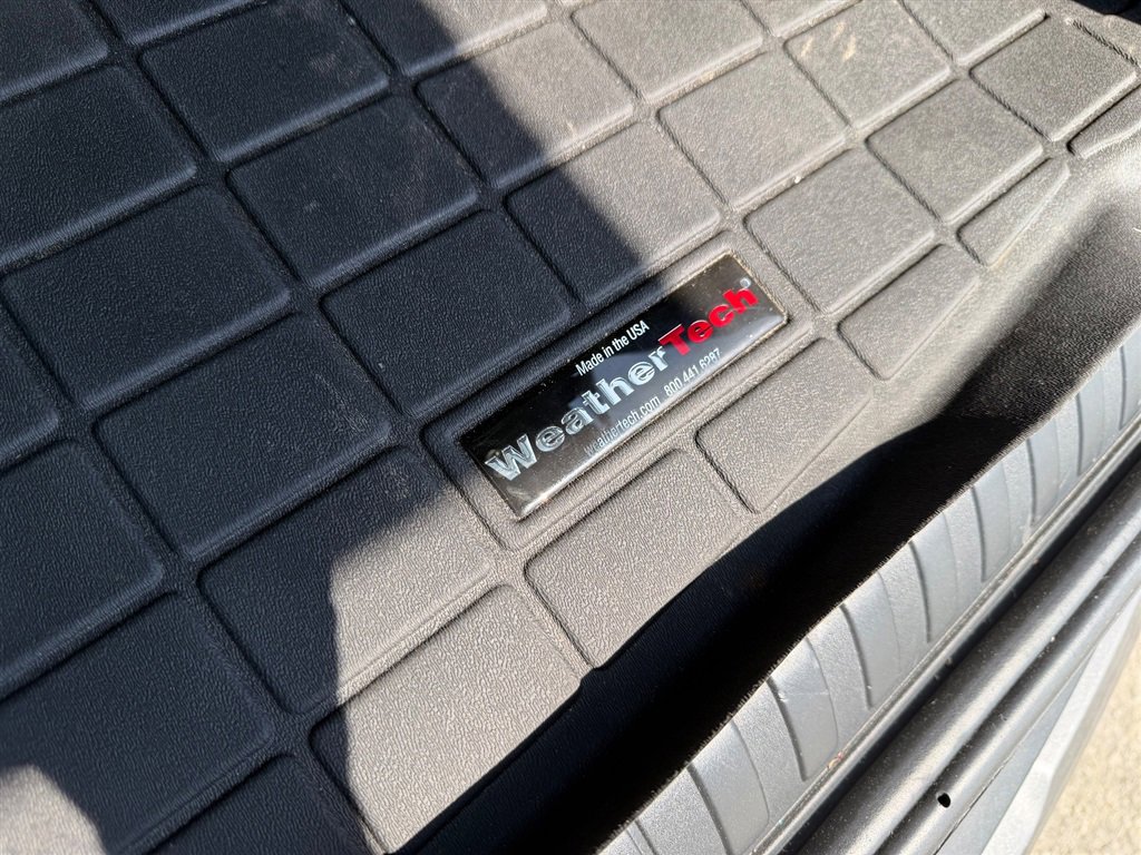 Used 2018 Land Rover Range Rover Sport HSE image 19