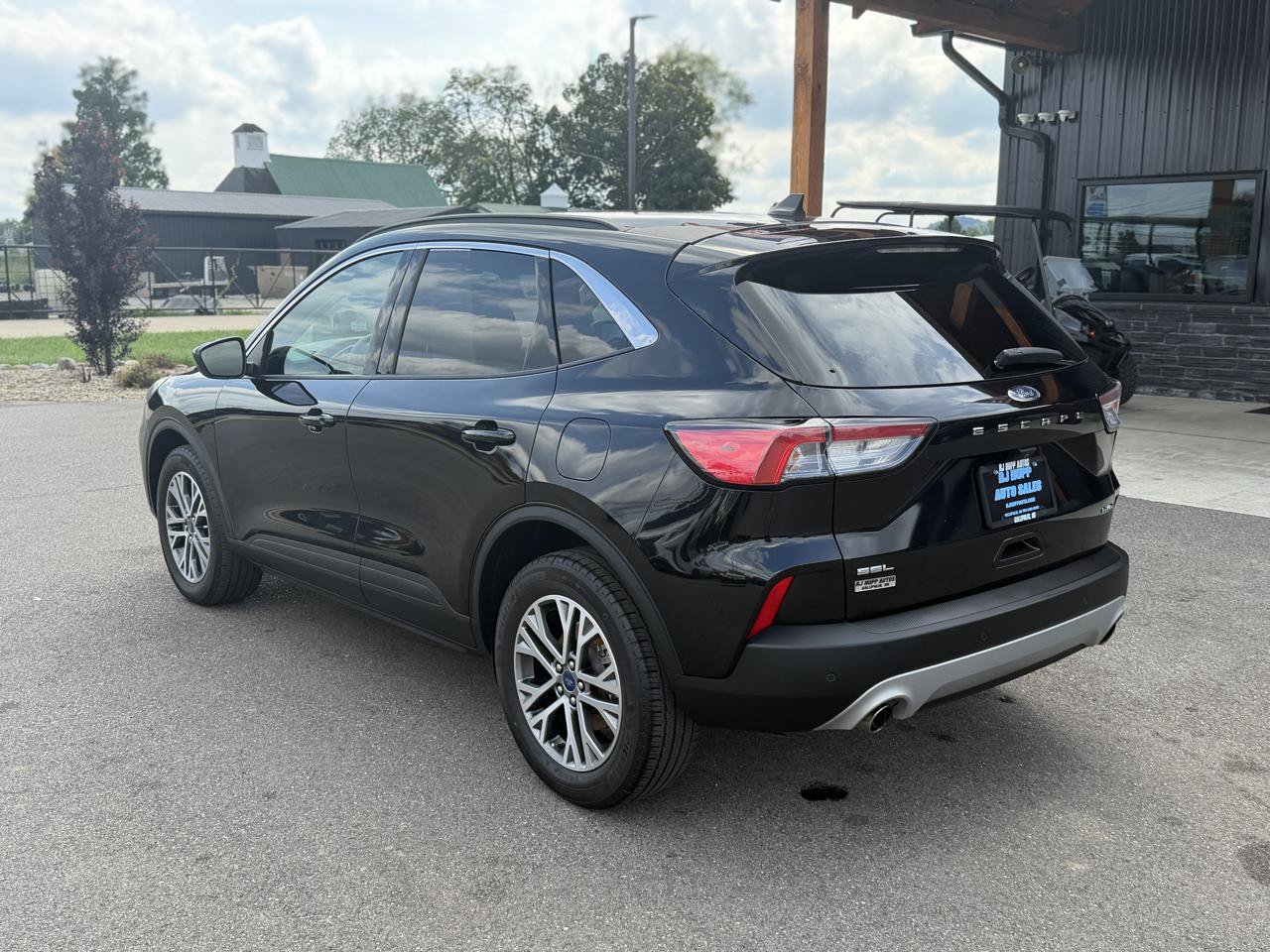 Used 2022 Ford Escape SEL AWD/4WD image 6