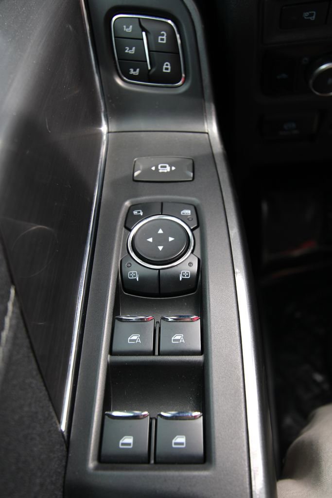 Used 2023 Ford F150 Lariat w/ Equipment Group 502A High image 21