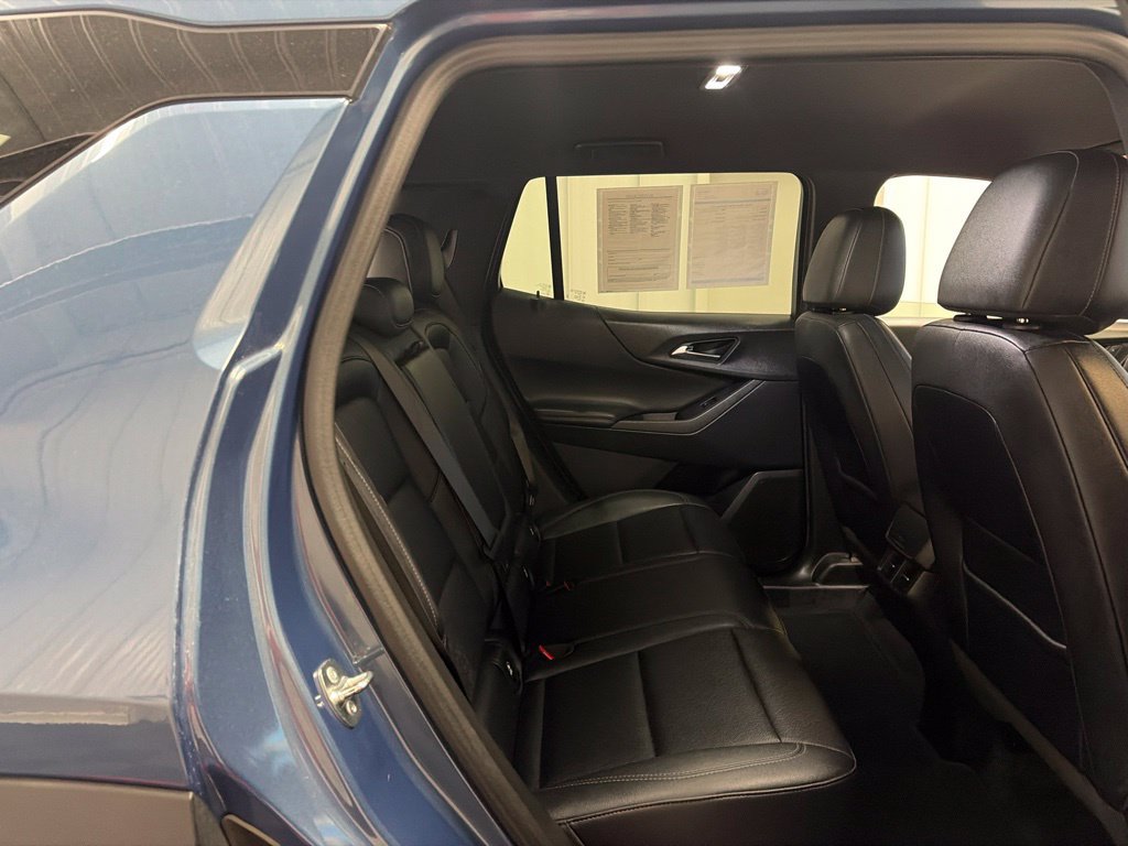 Used 2025 Chevrolet Equinox LT w/ Convenience Package II AWD/4WD image 22