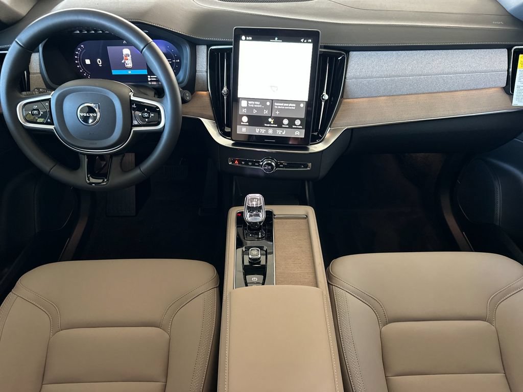 New 2026 Volvo XC90 T8 Plus w/ Protection Package Premier AWD/4WD image 12
